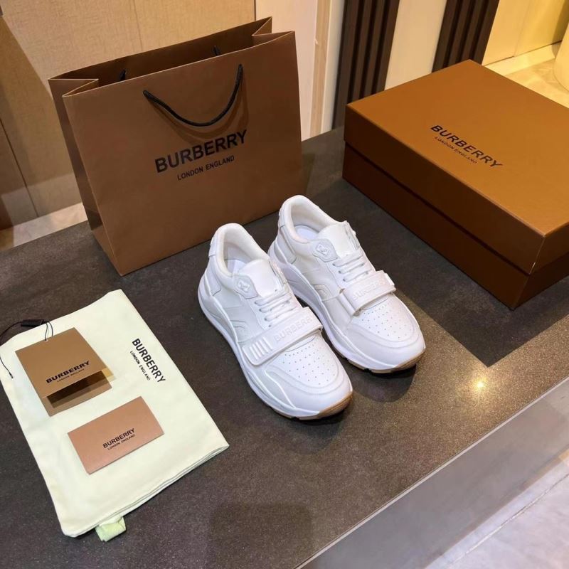 Burberry Low Shoes